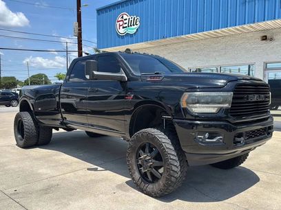 Used 2021 RAM 3500 Big Horn w/ Night Edition