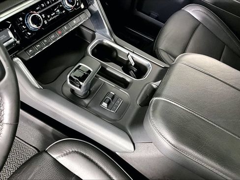 Used 2023 GMC Sierra 1500 Denali RWD image 18