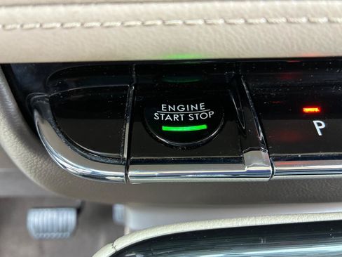 Used 2021 Lincoln Nautilus FWD image 29