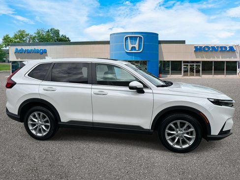 Used 2024 Honda CR-V EX-L image 3