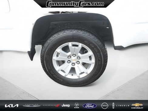 Used 2021 Chevrolet Colorado LT w/ Fleet Safety Package image 5