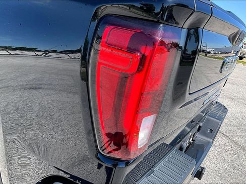 Used 2021 GMC Sierra 1500 Elevation w/ X31 Off-Road Package AWD/4WD image 27