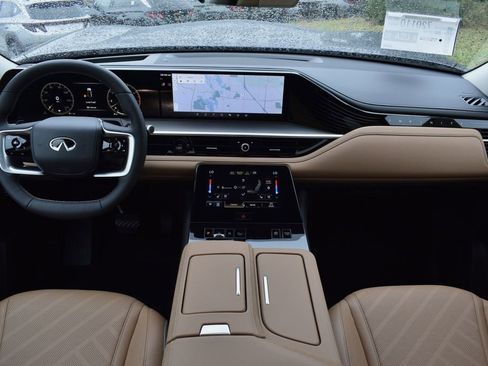 New 2026 INFINITI QX80 Luxe w/ Cargo Package image 14
