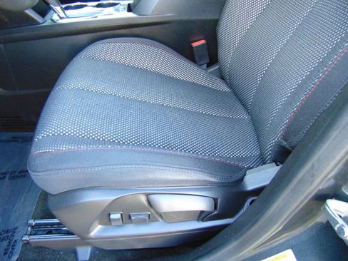Used 2017 Chevrolet Equinox LS AWD/4WD image 7