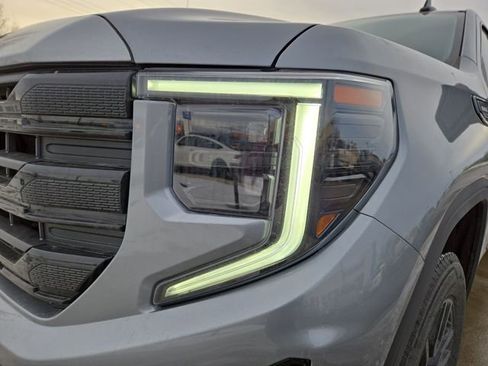 New 2026 GMC Sierra 1500 Elevation image 7