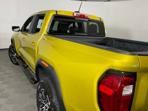 Used 2024 GMC Canyon AT4 w/ AT4 Premium Package AWD/4WD image 42