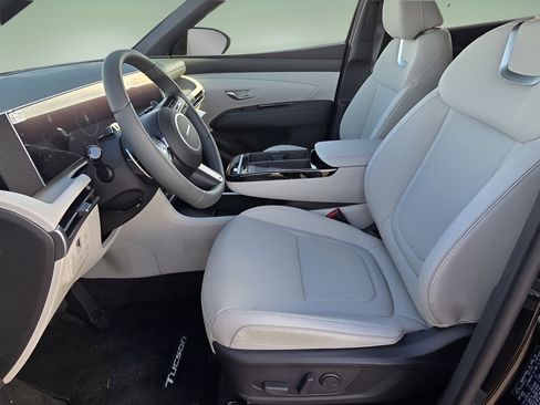 New 2026 Hyundai Tucson Limited image 12