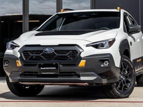 Used 2025 Subaru Crosstrek 2.5i Wilderness w/ Crosstrek Mirror Package image 3