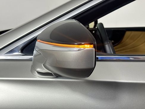 Used 2024 Lexus LS 500 w/ Interior Upgrade Package image 20