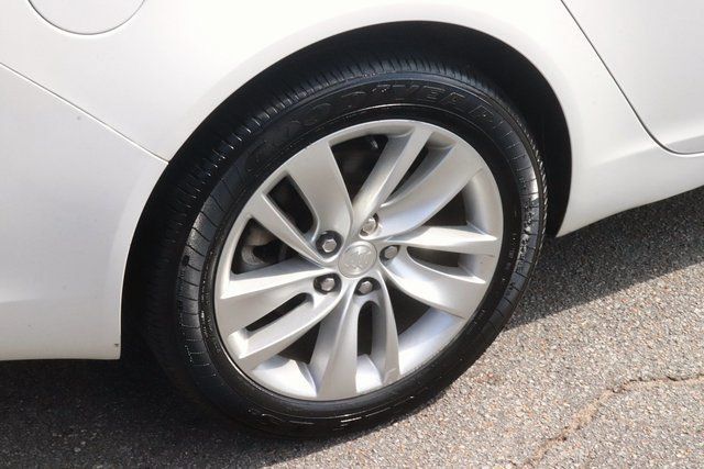 Used 2016 Buick Regal FWD image 7