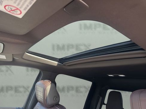 Used 2021 GMC Sierra 2500 Denali w/ Denali Ultimate Package image 12