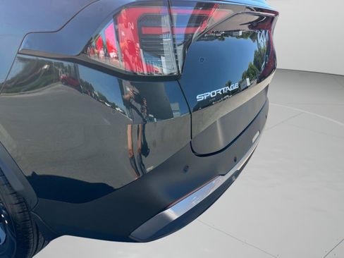 New 2026 Kia Sportage S AWD/4WD image 10