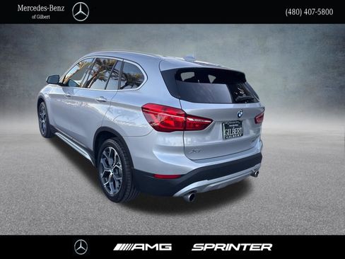 Used 2021 BMW X1 xDrive28i AWD/4WD image 3