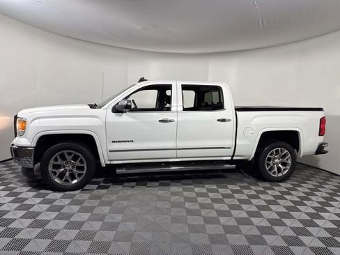 Used 2015 GMC Sierra 1500 SLT w/ SLT Crew Cab Value Package image 3