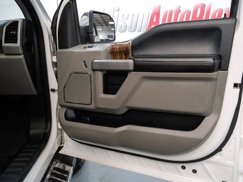 Used 2019 Ford F150 Lariat w/ Equipment Group 502A Luxury image 37