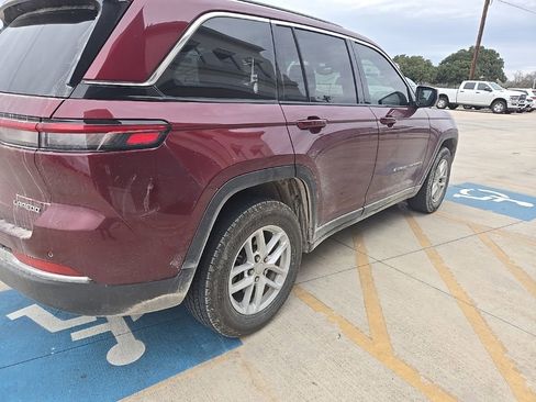 Used 2023 Jeep Grand Cherokee Laredo w/ Luxury Tech Group I image 7