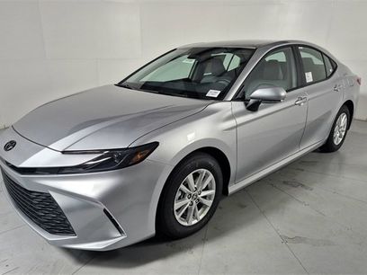 Used 2025 Toyota Camry Hybrid