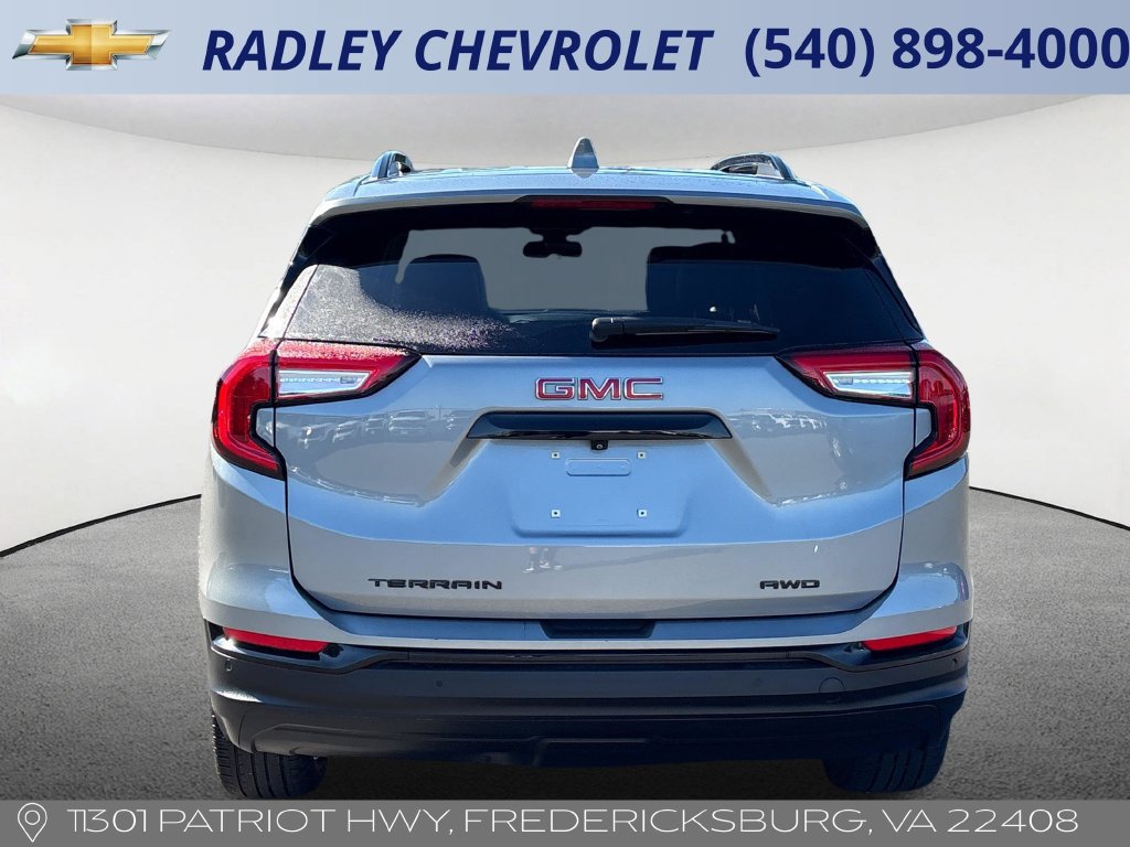 Certified 2023 GMC Terrain SLT w/ Tech Package AWD/4WD image 19