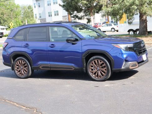 Used 2025 Subaru Forester Sport AWD/4WD image 2