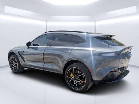 Used 2021 Aston Martin DBX image 5
