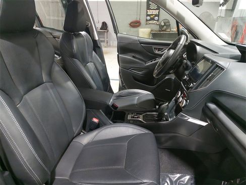 Used 2022 Subaru Forester Touring image 10