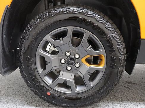 Used 2026 Ford Maverick Tremor AWD/4WD image 25
