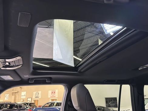 Used 2024 Lexus GX 550 w/ Accessory Package (2T) image 15