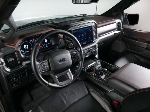 Used 2022 Ford F150 Lariat w/ Equipment Group 502A High image 18