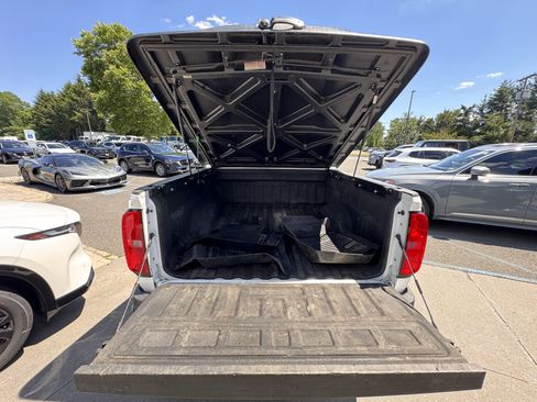 Used 2018 Chevrolet Colorado ZR2 AWD/4WD image 9