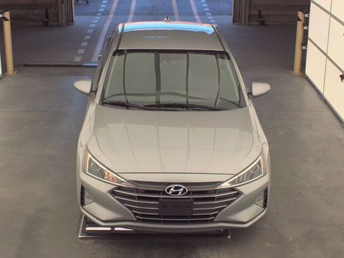 Used 2020 Hyundai Elantra SEL w/ Cargo Package (C1) image 8