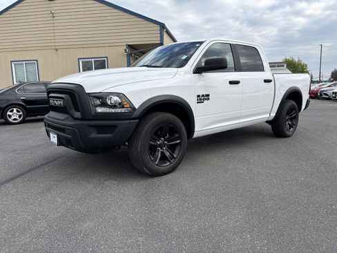 Used 2024 RAM 1500 Classic Warlock AWD/4WD image 3