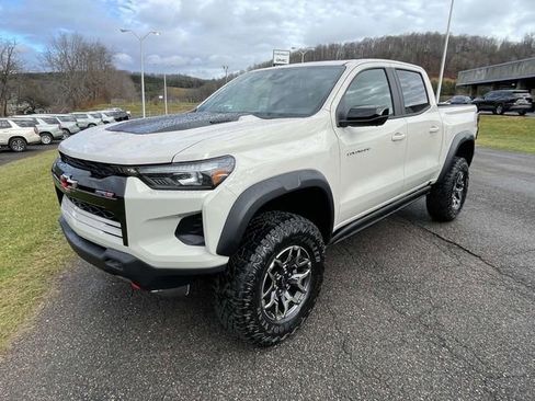New 2026 Chevrolet Colorado ZR2 w/ Technology Package image 3