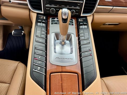 Used 2012 Porsche Panamera 4S image 29