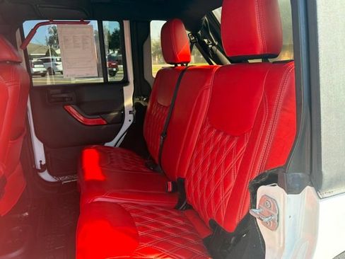 Used 2016 Jeep Wrangler Unlimited Sport w/ Quick Order Package 24S AWD/4WD image 15