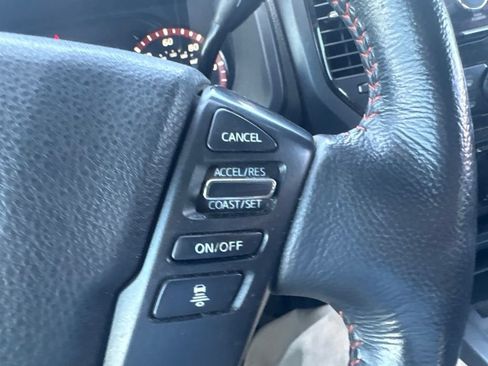 Used 2021 Nissan Titan PRO-4X AWD/4WD image 21