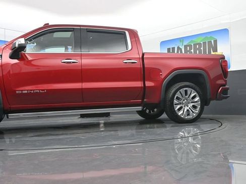 Used 2022 GMC Sierra 1500 Denali w/ Denali Premium Package image 22