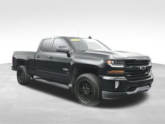 Used 2018 Chevrolet Silverado 1500 LT w/ Texas Edition AWD/4WD video 1