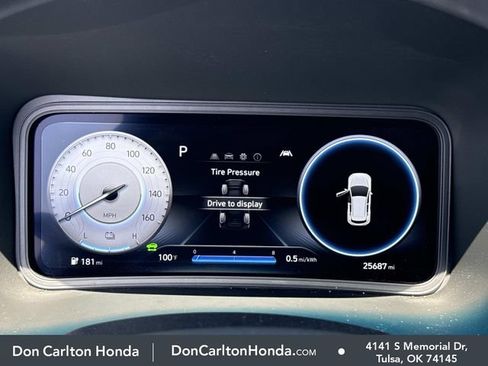 Used 2023 Hyundai Kona SE w/ Cargo Package FWD image 9