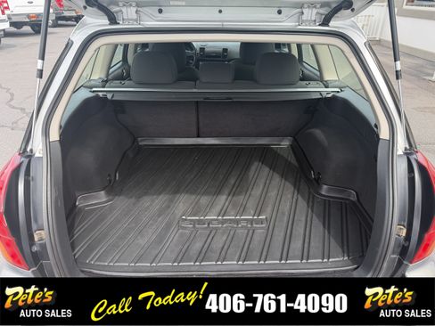 Used 2006 Subaru Outback 2.5i AWD/4WD image 10