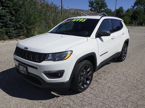 Used 2021 Jeep Compass Latitude AWD/4WD image 1