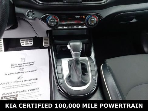 Certified 2024 Kia Forte GT-Line FWD image 13