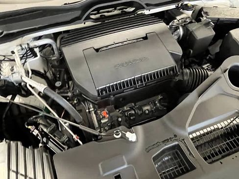 New 2025 Honda Pilot EX-L image 12