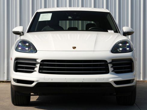Used 2020 Porsche Cayenne image 7