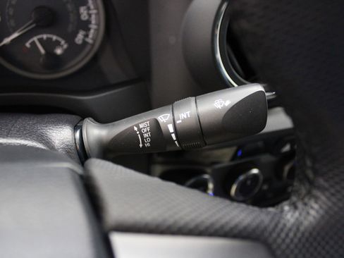 Used 2016 Toyota Tacoma TRD Sport w/ Premium & Technology Package image 37