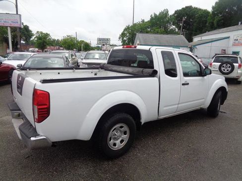 Used 2012 Nissan Frontier S w/ S Preferred Pkg RWD image 9