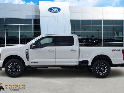 Used 2024 Ford F350 Platinum w/ FX4 Off-Road Package image 3