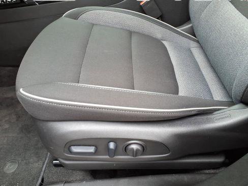 Used 2024 Chevrolet TrailBlazer LT w/ Convenience Package image 14