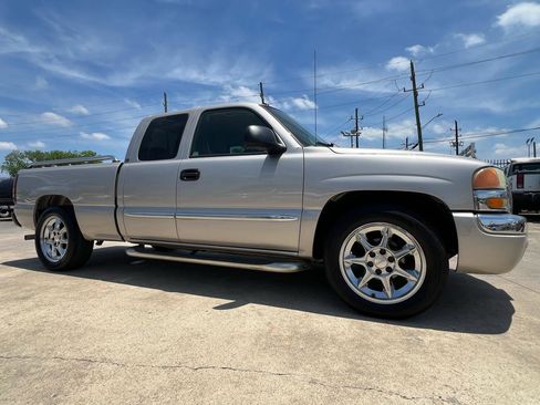 Used 2004 GMC Sierra 1500 SLE w/ Safe And Sound Package RWD image 33