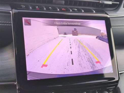 Used 2023 Jeep Grand Cherokee Overland image 29