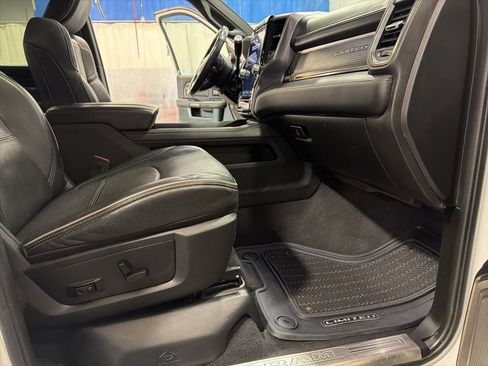 Used 2019 RAM 2500 Limited AWD/4WD image 21